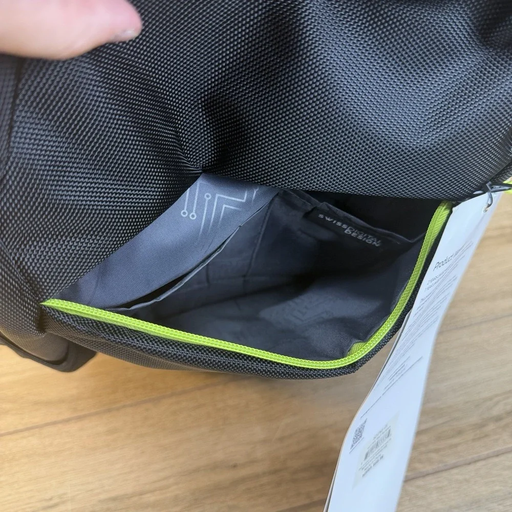 Swissdigital Design Business Travel Backpack Carry On Suitcase 2-in-1 NWT